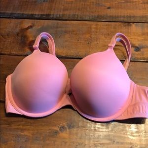NWOT VS Pink Wear Everywhere Push-up Bra 36C